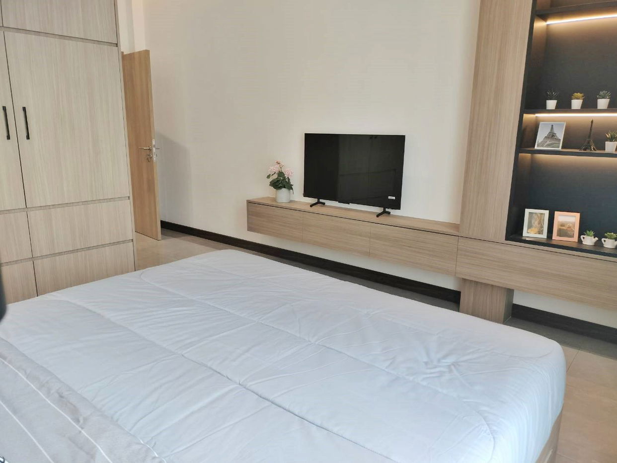 picture 3 Bedrooms House for Sale in Rong Po - 5/8