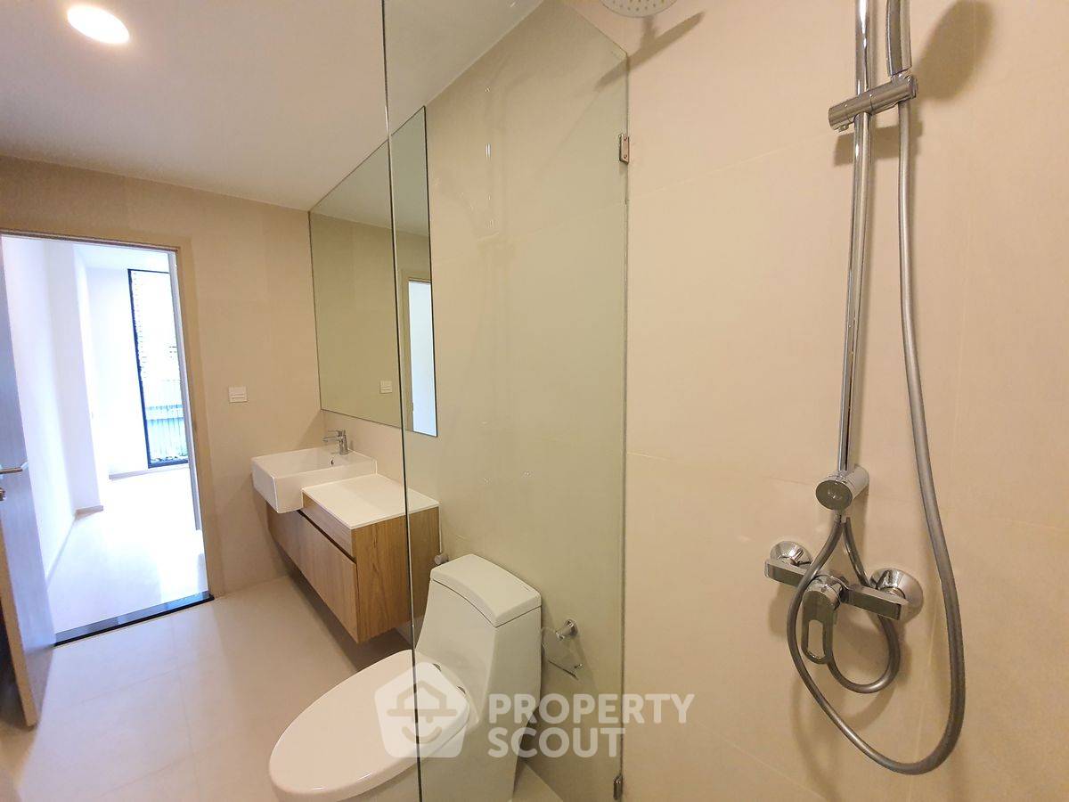 picture 2-BR Condo at Noble Ambience Sukhumvit 42 near BTS Ekkamai (ID 2258220) - 9/14