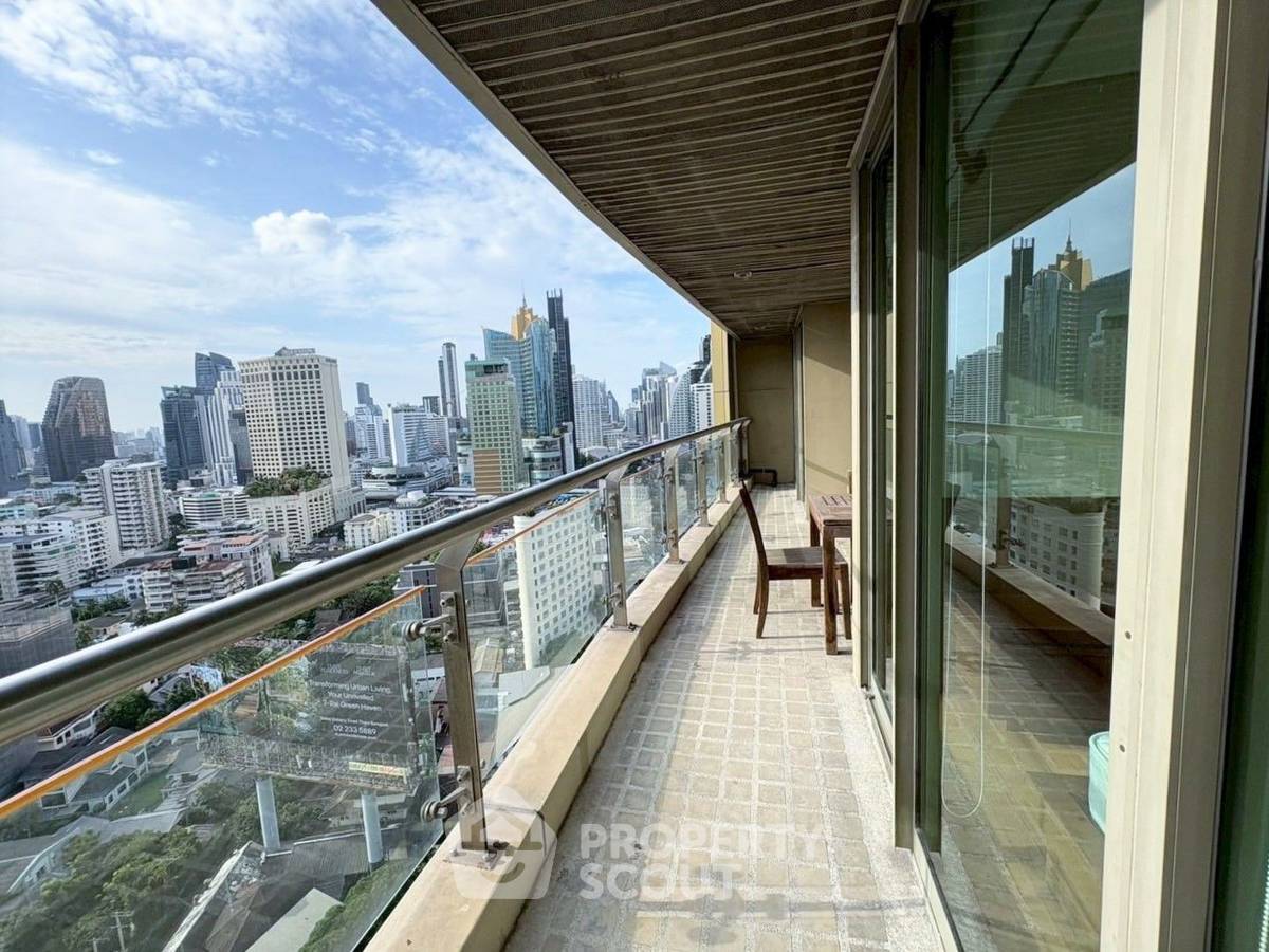 picture 2-BR Condo at The Lakes Bangkok near BTS Asok (ID 2461457) - 3/10