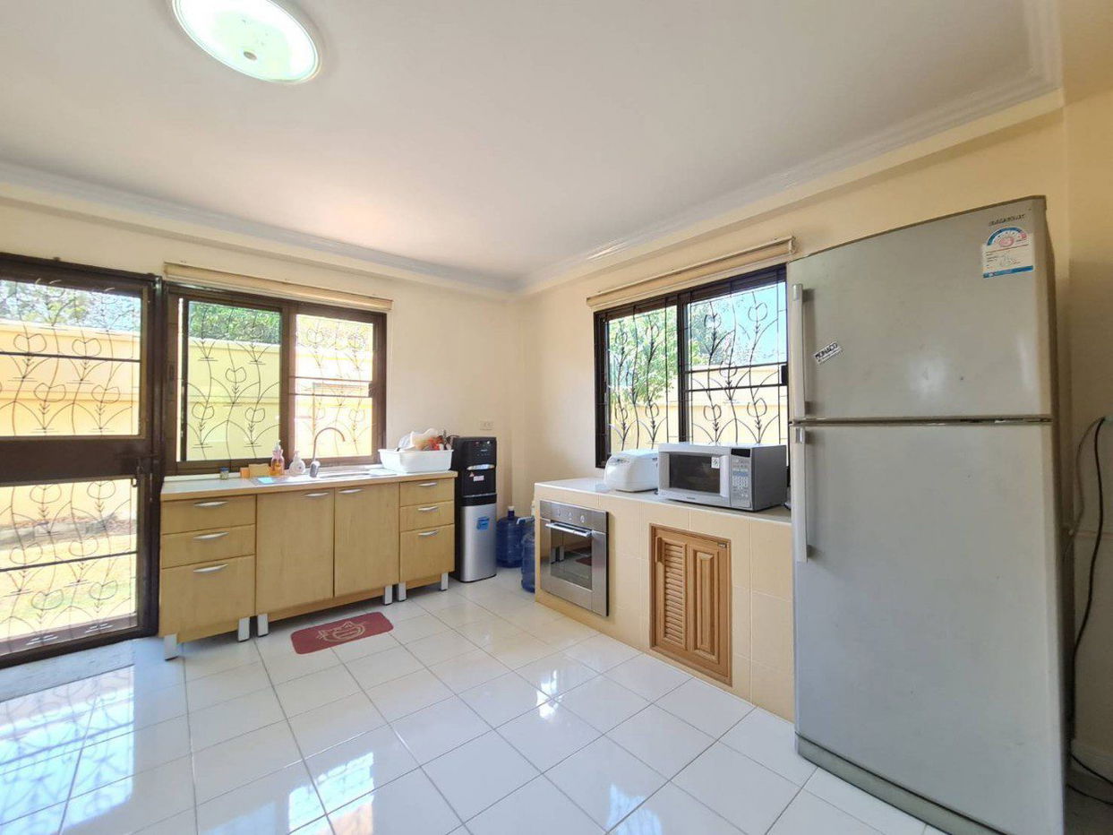 รูป ขายบ้าน 4 ห้องนอน ในบางเสร่ - รูปที่ 5/16