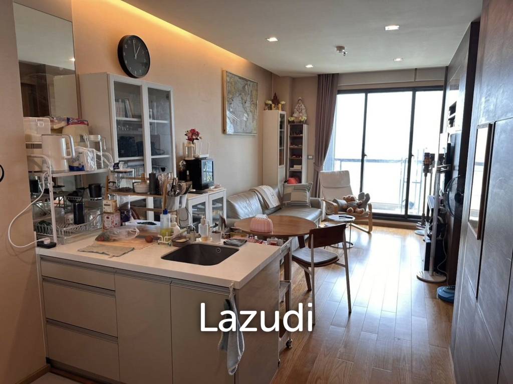picture Elegant 33rd Floor Condo at The Address Sathorn Bangkok - 2/7