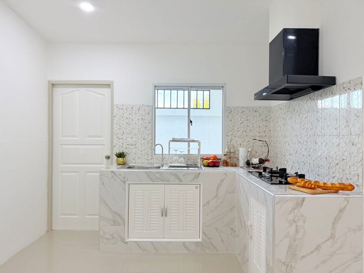 picture 3-Bedroom Townhouse for Sale in Siam Country Club - 7/15