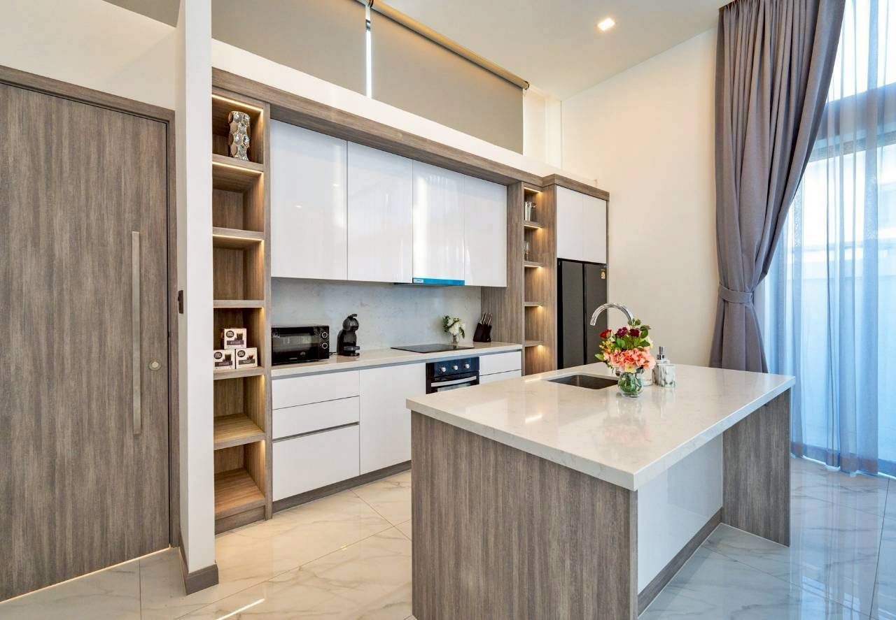 รูป วิลล่าหรู 3 ห้องนอนพร้อมสระว่ายน้ำให้เช่า – ชากนอก พัทยาตะวันออก - รูปที่ 8/19