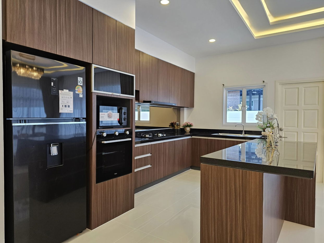 รูป ขายวิลล่าหรู 3 ห้องนอน พร้อมสระว่ายน้ำ – ห้วยใหญ่ - รูปที่ 8/18