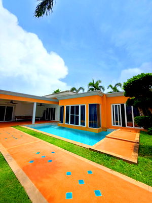 เช่าบ้านเดี่ยว บางละมุง ชลบุรี : พูลวิลล่าทันสมัยให้เช่าในพัทยาตะวันออก