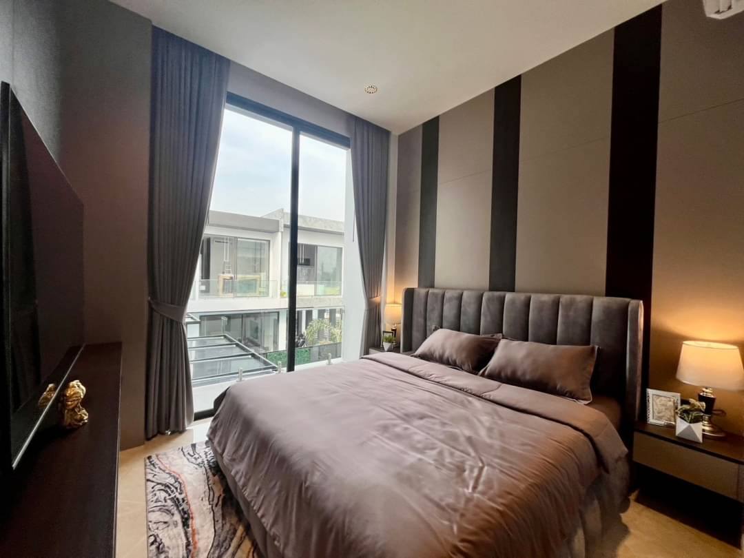 picture 5 Bedrooms Pool Villa for Sale in South Pattaya - 10/16