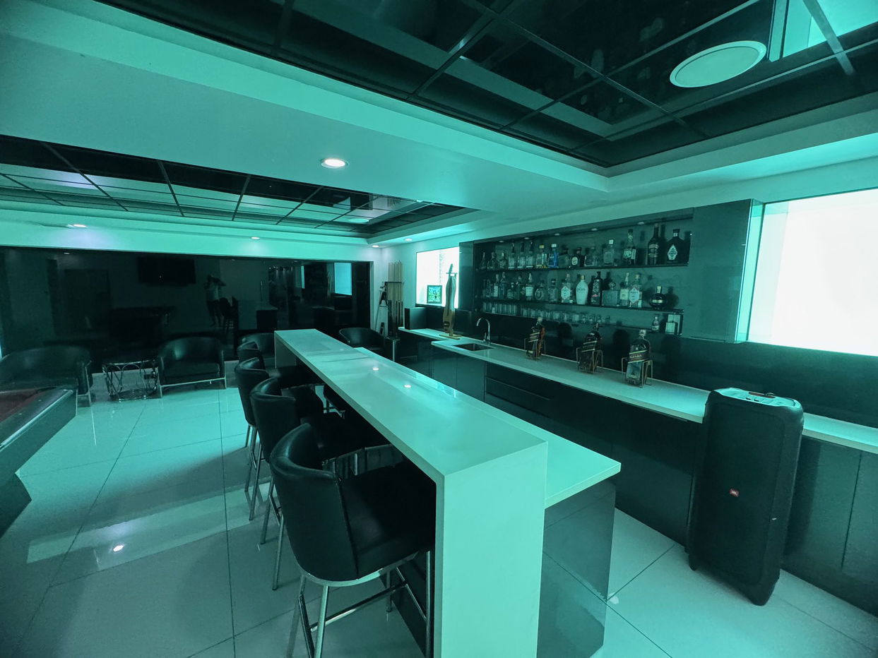 picture 6 Bedrooms Pool Villa in Jomtien for Sale - 12/16