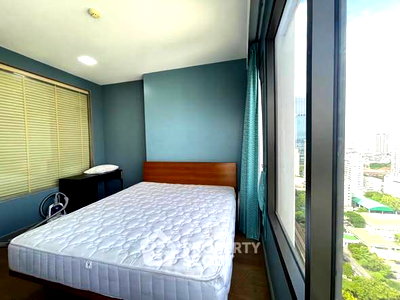 Condos for rent Phyathai 2 Hospital : 2-BR Condo at M Phayathai near BTS Victory Monument (ID 2462331)