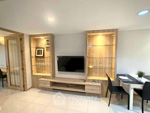 2-BR Condo at The Waterford Diamond Tower Sukhumvit near BTS Phrom Phong (ID 2378047)