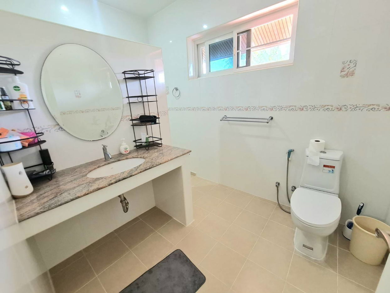 picture Pool Villa for Sale in Bangsaray - 9/10