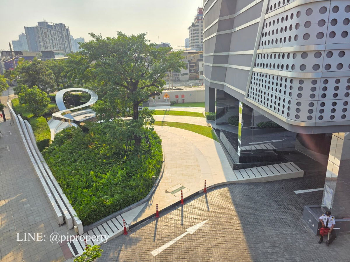 picture Fully furnished 1Bed unit for rent in Ideo Mobi Sukhumvit 66. Ready to move in. BTS Udom Suk E11. - 17/20