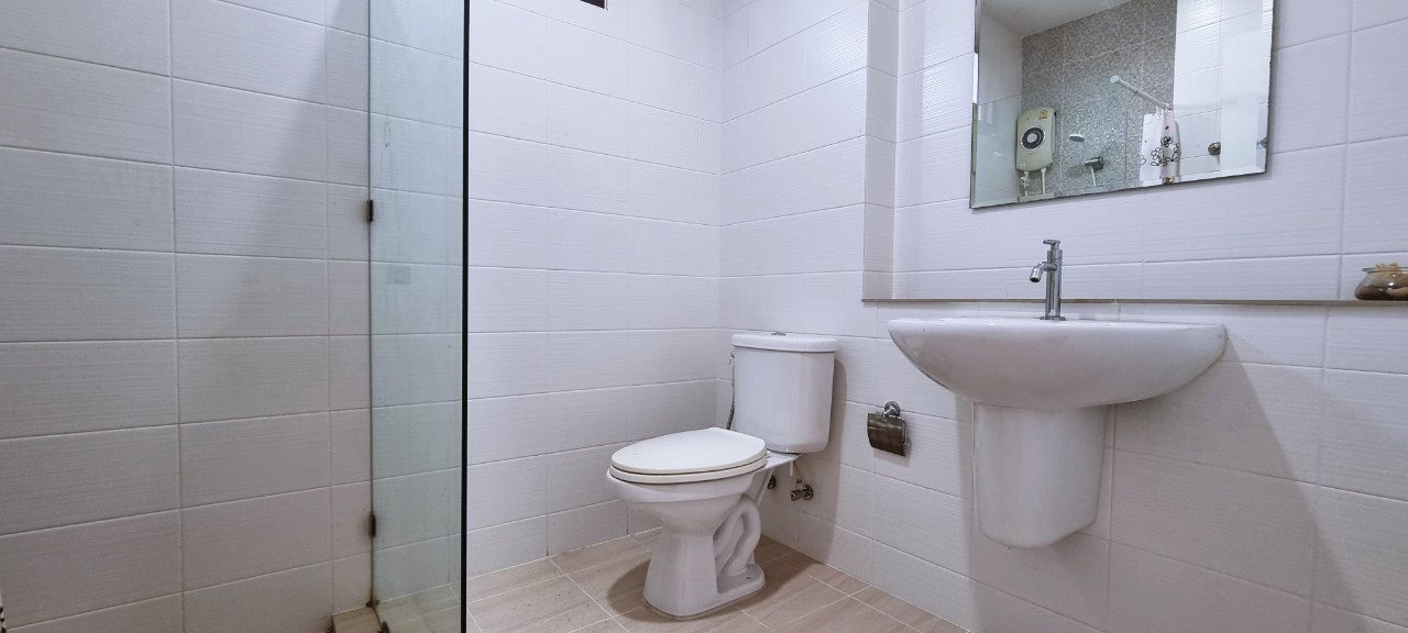 picture 2-Storey House in East Pattaya for Sale - 13/20