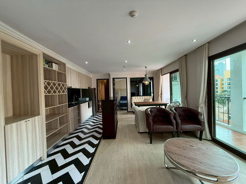 Venetian Signature 2-Bedroom for Sale in Na Jomtien