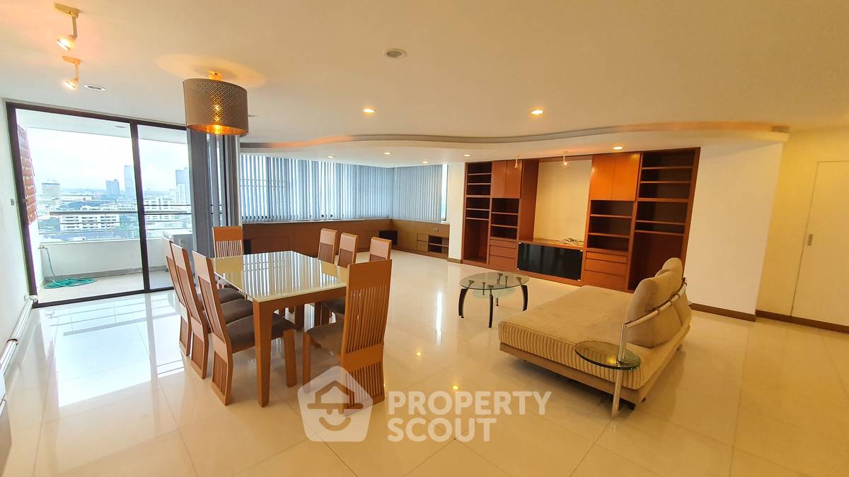 รูป คอนโด 3-ห้องนอน ที่ เดอะ ฮาบิแทต สุขุมวิท 53 คอนโดมิเนียม ใกล้ BTS ทองหล่อ (ID 824503) - รูปที่ 2/26