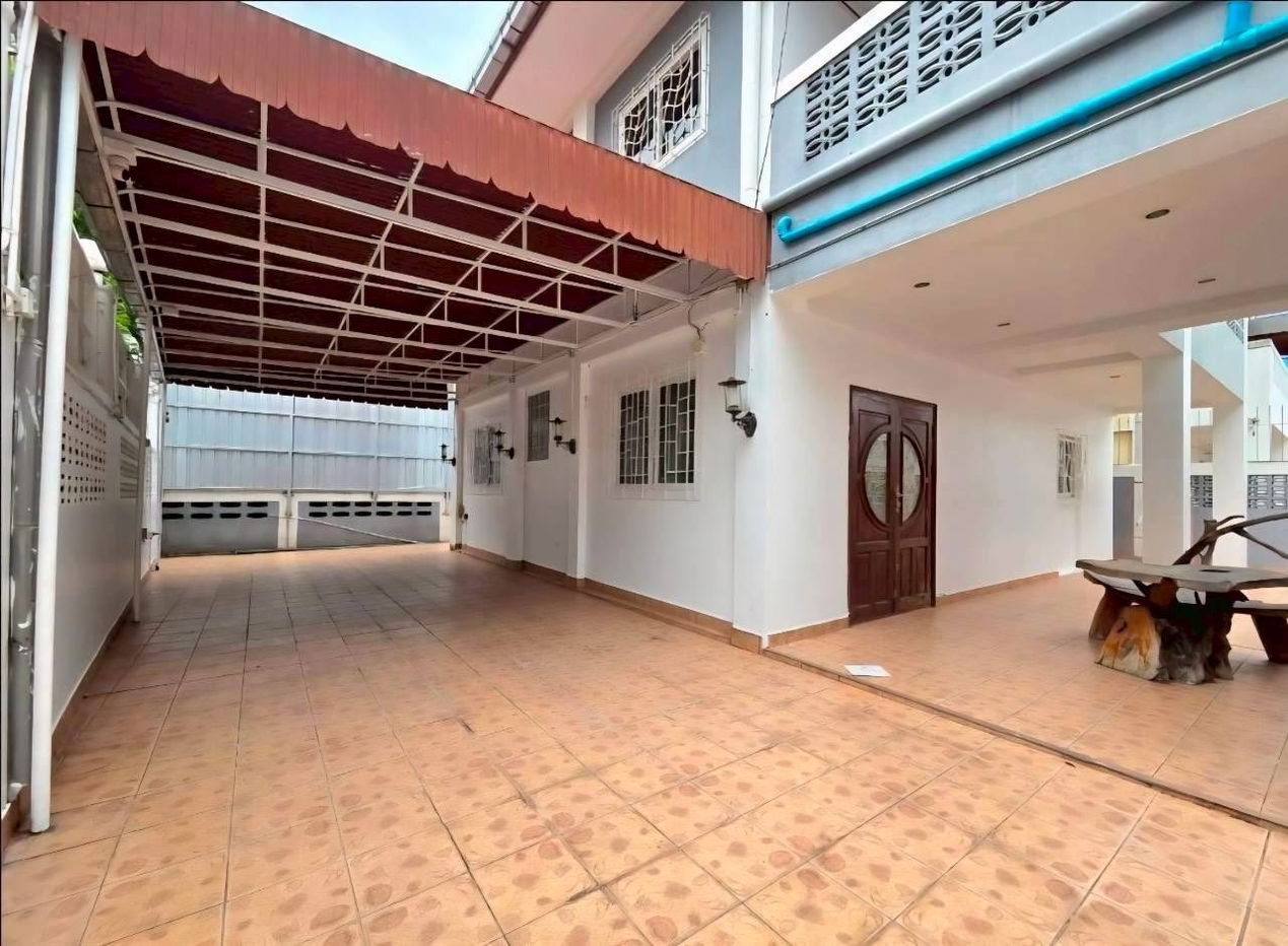 รูป ให้เช่าบ้านเดี่ยวสองชั้นในพัทยากลาง - รูปที่ 16/16