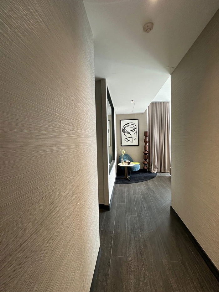 picture ST406 Tait Sathorn 12 – Premium Showroom Unit on High Floor - 6/9