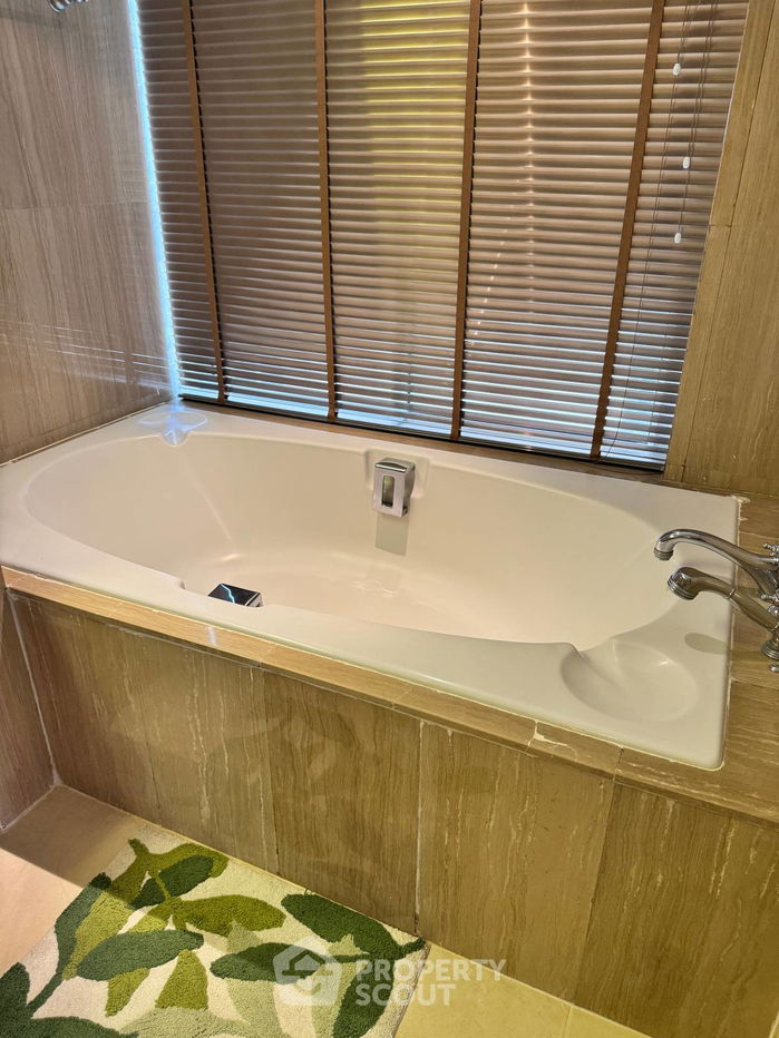 รูป คอนโด 2-ห้องนอน ที่ หลังสวน วิลล์ คอนโดมิเนียม ใกล้ BTS ราชดำริ (ID 2026089) - รูปที่ 24/31