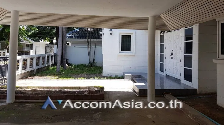รูป 🔼🔽 AccomA 📩 Pet friendly,Home Office 4 BR House @ (50119) - รูปที่ 2/9