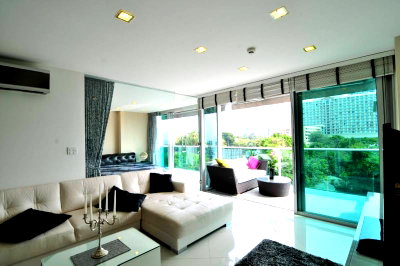 ขายคอนโด : Laguna Heights Condominium 2 Bedrooms for Sale