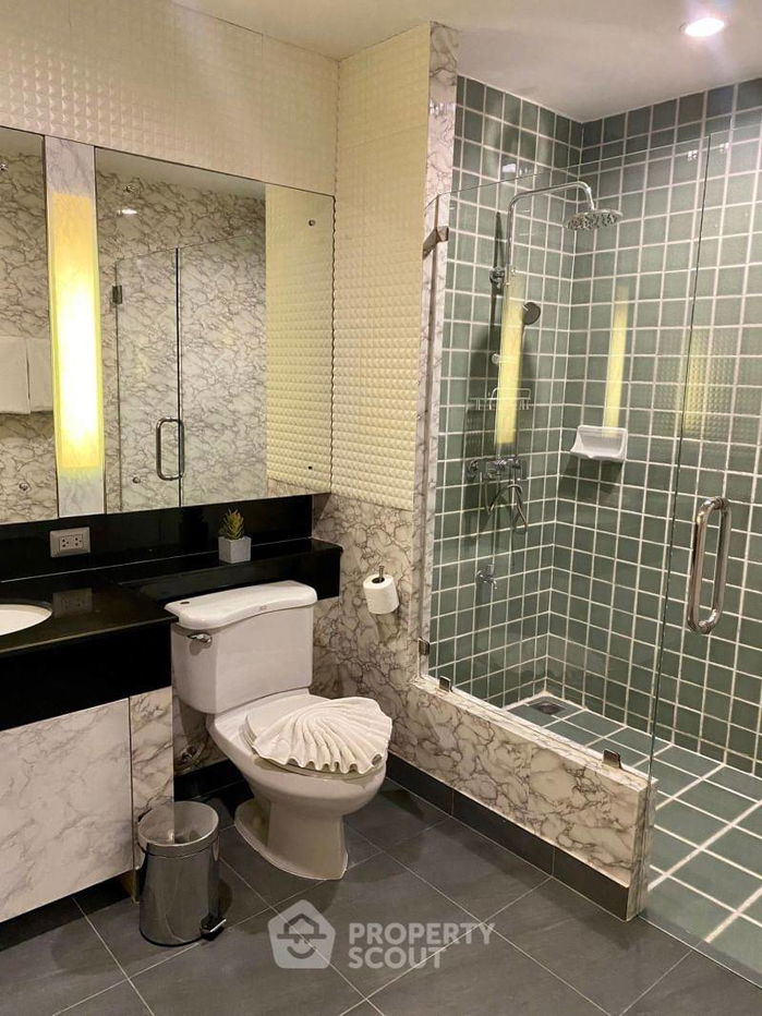 picture 3-BR Condo at Benviar Tonson Residence near BTS Ratchadamri (ID 568423) - 12/16