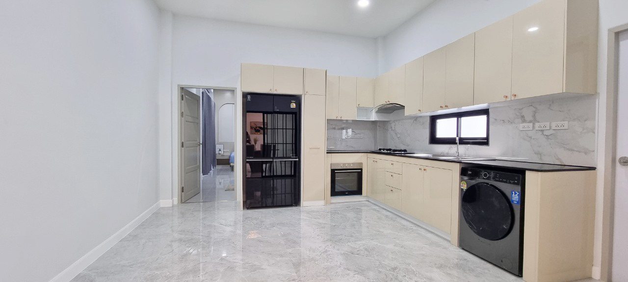 picture Pool Villa in East Pattaya for Sale - 7/22