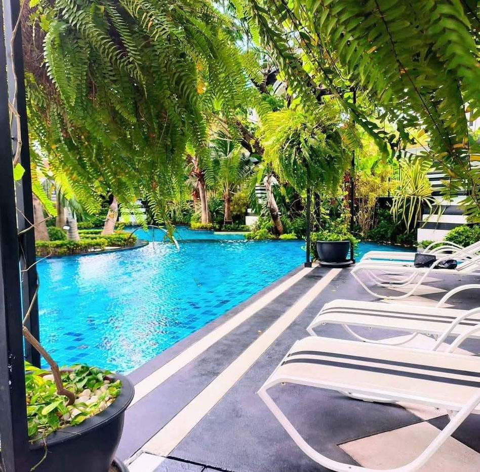 picture The Riviera Monaco Pattaya Corner Unit with Sea and City View - 13/13