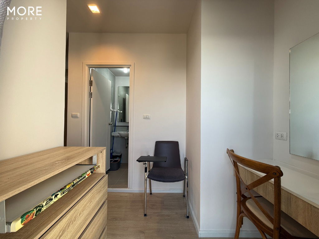 picture   For Rent: Excent Condo, 2 Bedrooms, 3 Bathrooms, 55 sq.m., 21st Floor, Next to Central Chiang Mai (ID:581CR) - 16/41