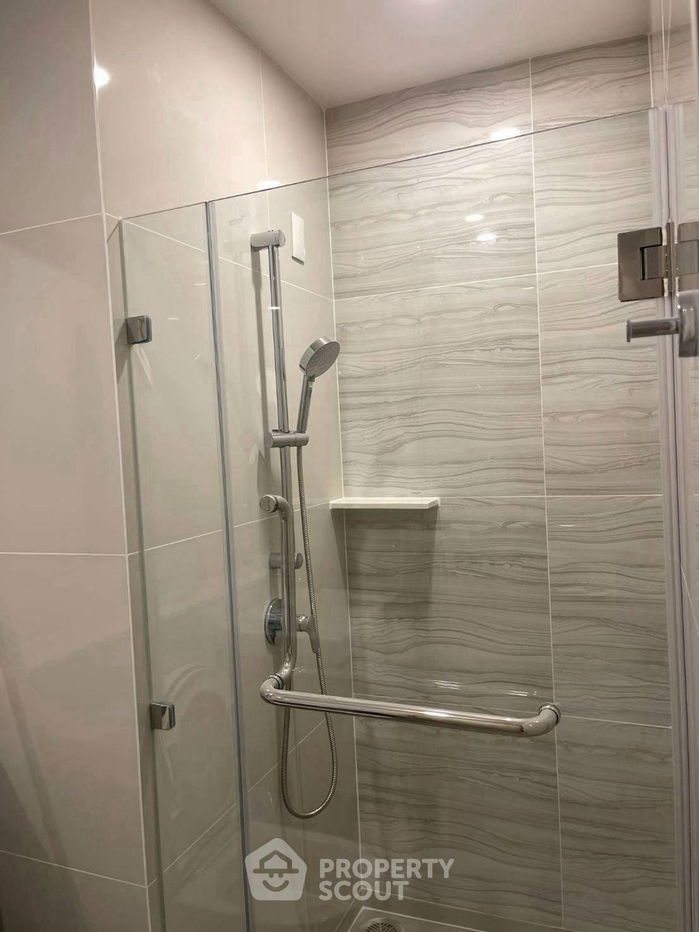 picture 1-BR Condo at LIFE Rama 4 - Asoke near MRT Queen Sirikit National Convention Centre (ID 2301427) - 6/10