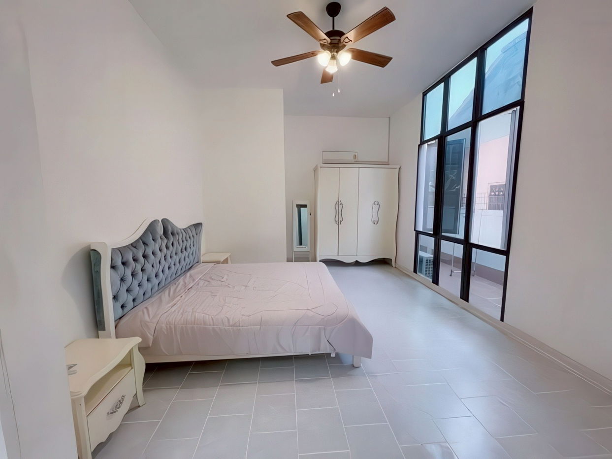 picture Modern Single House for Sale in Huay Yai - 7/11