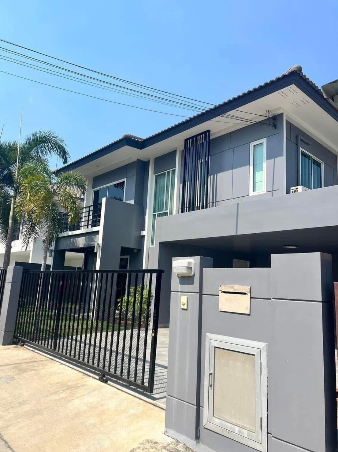 Two-Story House Three Bedroom for Sale in Chaiyapruek