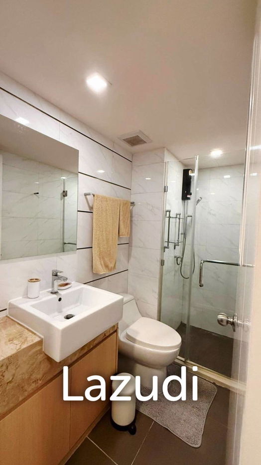 รูป Luxurious 2-Bed Condo in The Light New York Bangkok - รูปที่ 11/11