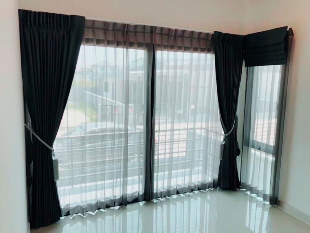 รูป 🏡 ให้เช่าบ้านเดี่ยว 2 ชั้น – หมู่บ้านร็อคการ์เด้น แอร์พอร์ต เฟส 3 บ้านสภาพดี เฟอร์นิเจอร์ครบ พร้อมเข้าอยู่ทันที! - รูปที่ 10/17