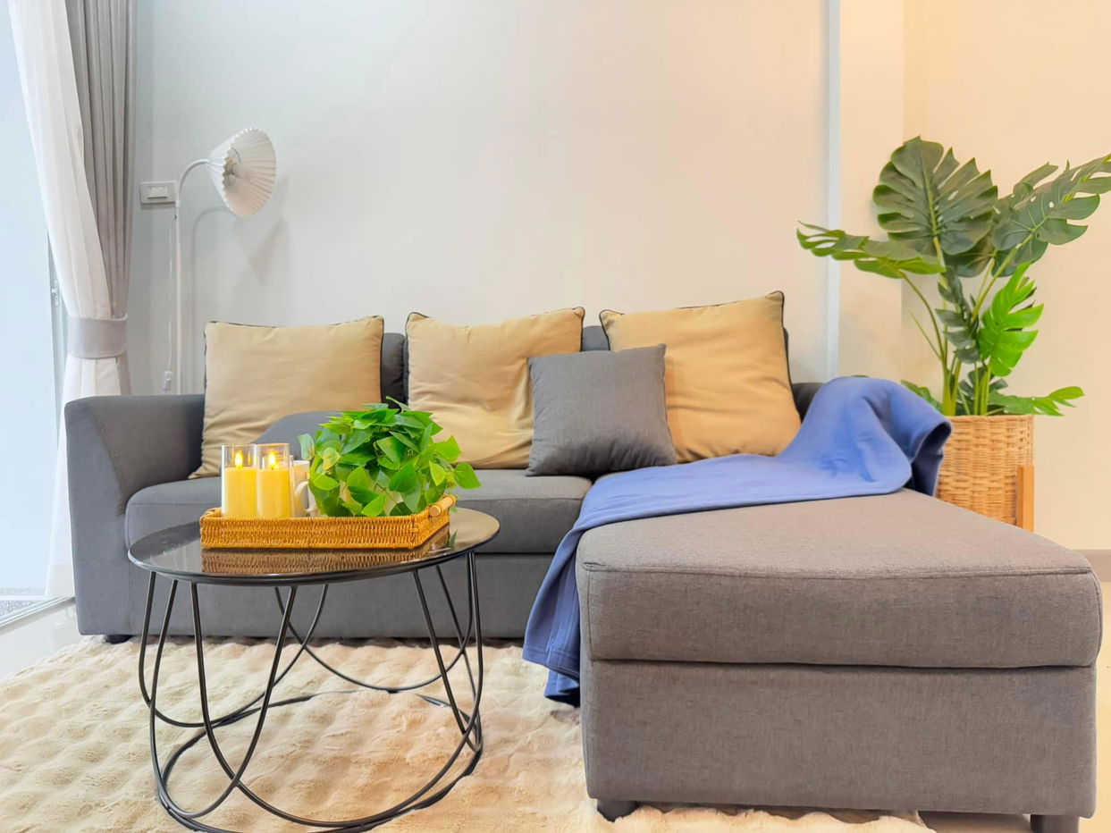 รูป ขายทาวน์เฮ้าส์ 2 ห้องนอน 2 ห้องน้ำ ในพัทยาตะวันออก - รูปที่ 1/10