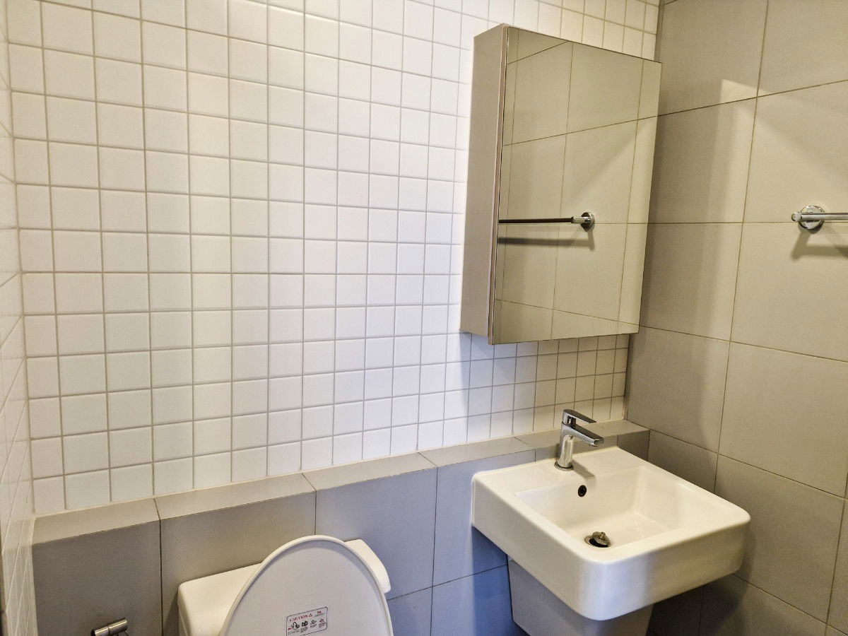 picture For rent: The Base Height Chiangmai condo, 3rd floor, 16,000 Baht per month, including common area fees - 14/26