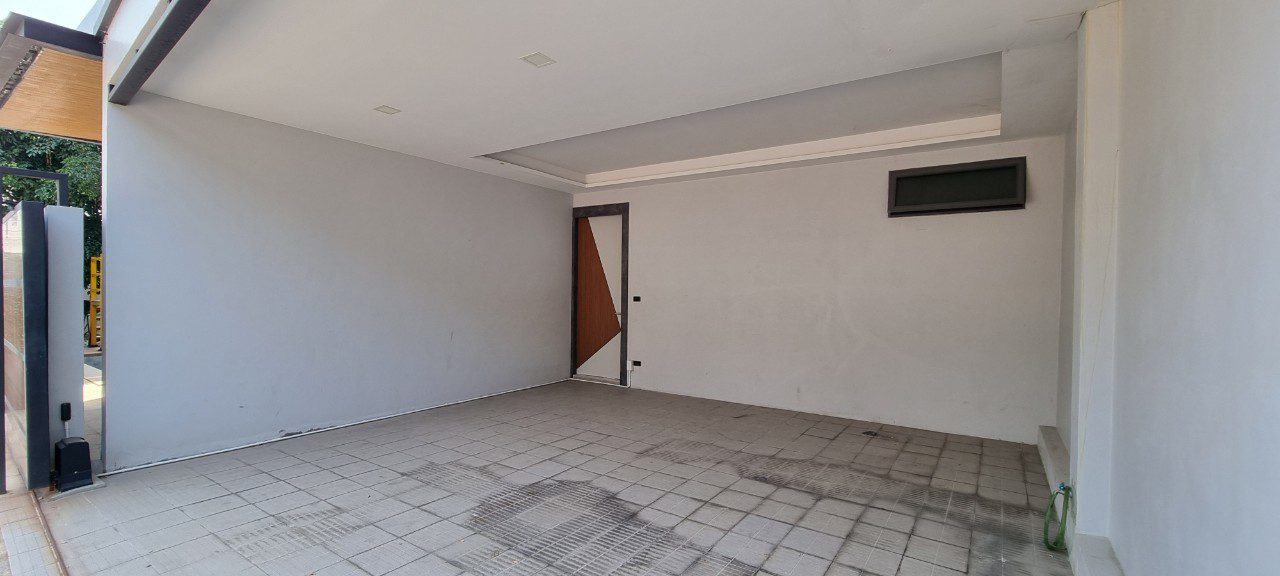 picture Pool Villa in East Pattaya 4 Beds for Rent - 20/20