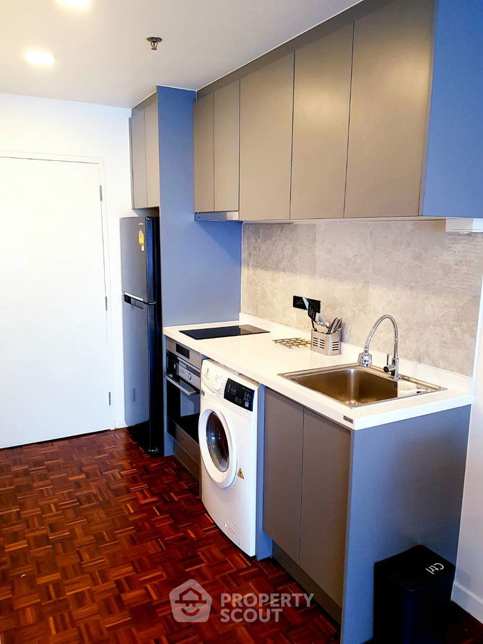 รูป คอนโด 1-ห้องนอน ที่ สุขุมวิท สวีท คอนโดมิเนียม ใกล้ BTS นานา (ID 1370825) - รูปที่ 5/10