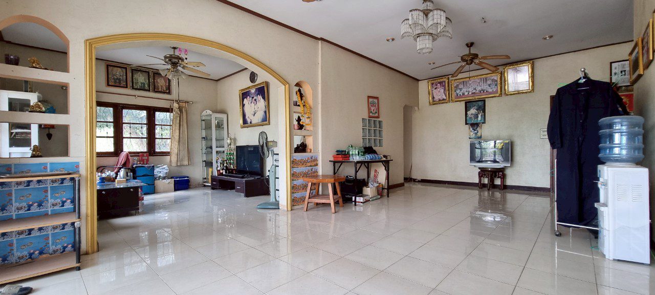 picture 3 Bedrooms House in Rong Po for Sale - 3/8