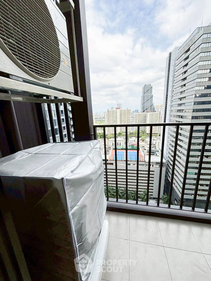 picture 1-BR Condo at Nue District R9 near MRT Phra Ram 9 (ID 2459963) - 10/12
