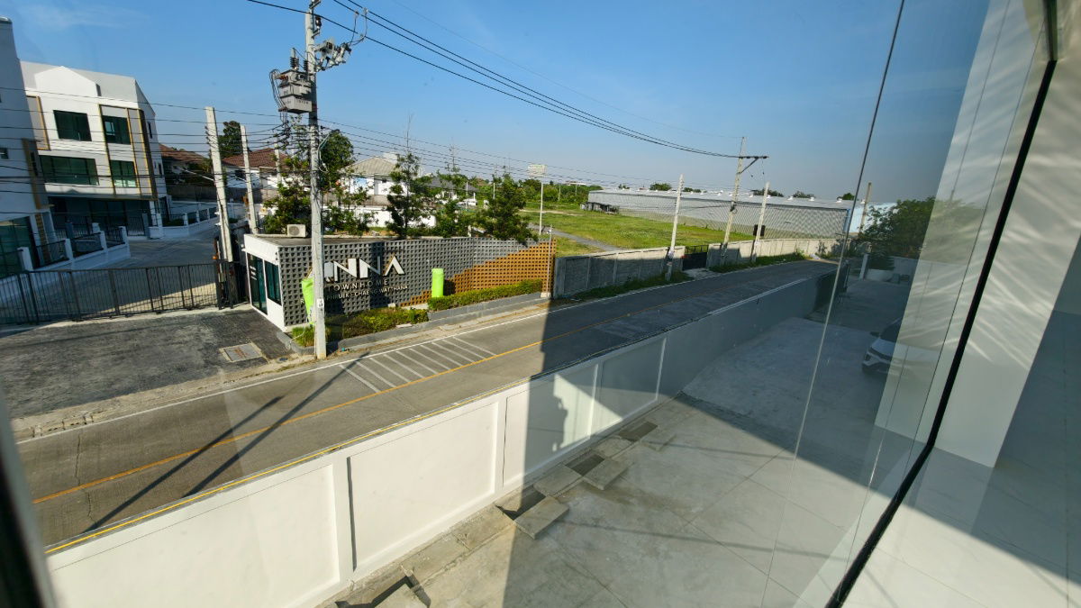 รูป ให้เช่าโกดัง บางพลับ 3 ชัยพฤกษ์-ราชพฤกษ์ ขนาด 2 ไร่ พื้นที่ใช้สอยเต็มพื้นที่ 3600 ตรม. ขนาดพื้นที่ใช้สอยตัวโกดัง 2200 ตรม พร้อมบ้านพักคนงาน 11 ห้อง - รูปที่ 24/28