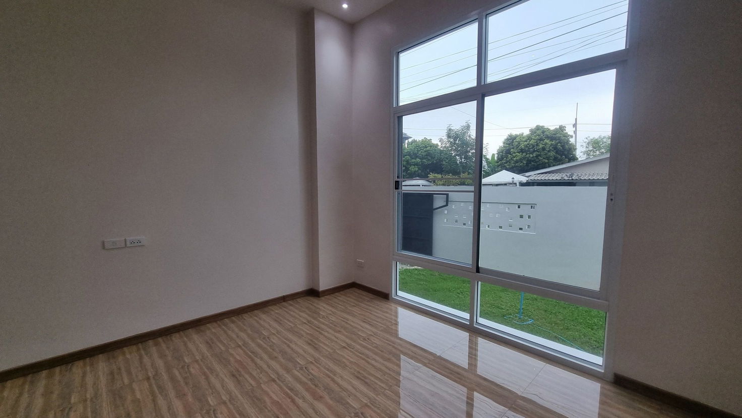 รูป ขายบ้านเดี่ยวสไตล์นอร์ดิก 3 ห้องนอน ในหนองปลาไหล - รูปที่ 3/6