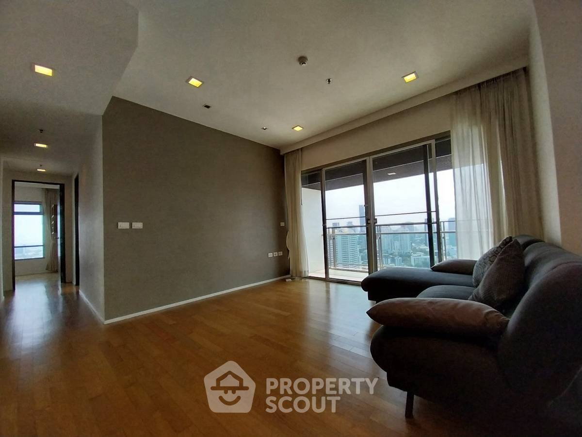 picture 3-BR Condo at The Madison near BTS Phrom Phong (ID 2458833) - 5/20