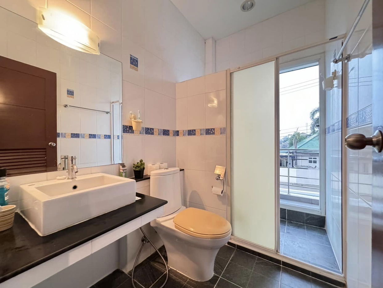 picture Single House for Sale in East Pattaya - 10/13