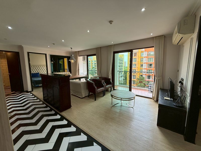 รูป Venetian Signature 2-Bedroom for Sale in Na Jomtien - รูปที่ 4/9