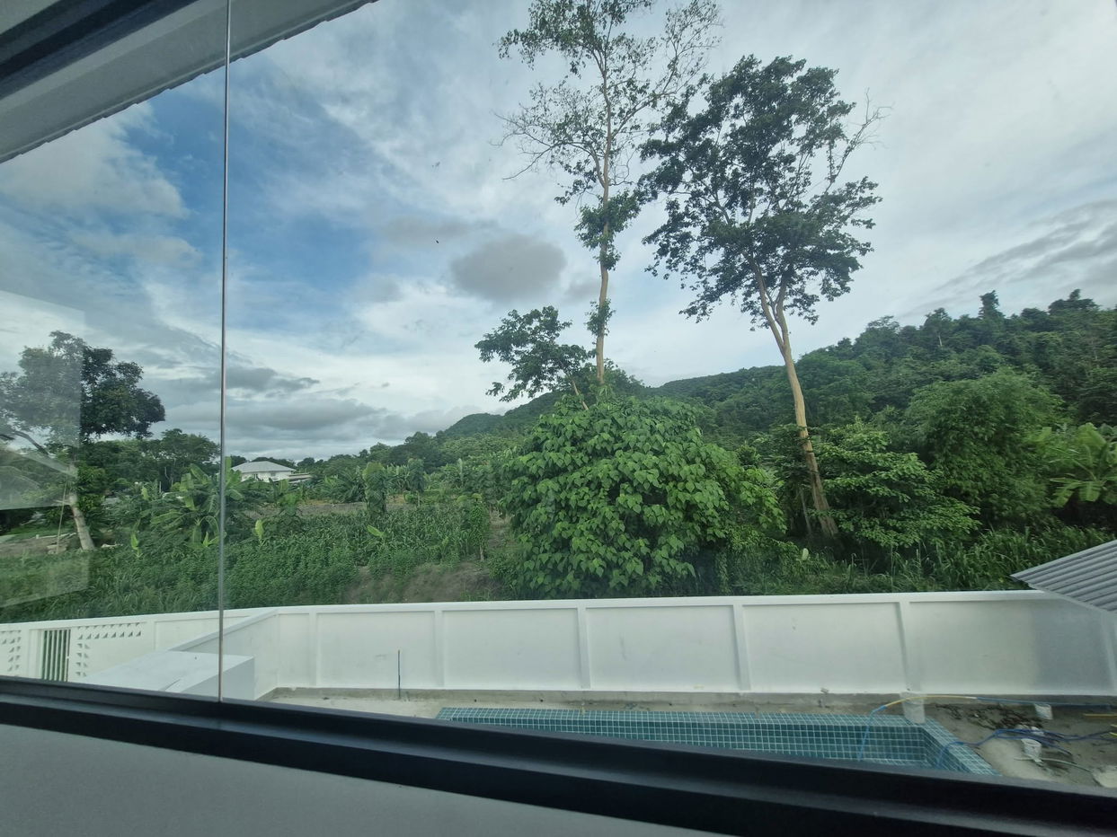 picture Pool Villa for Sale in Bang Saray - 2/6