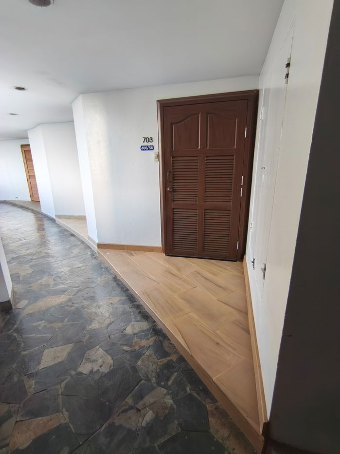 picture Jomtien Plaza Condotel (406/261 Village. 12, Jomtien Beach Road, Nongprue,  Chonburi 20150) - 2/42