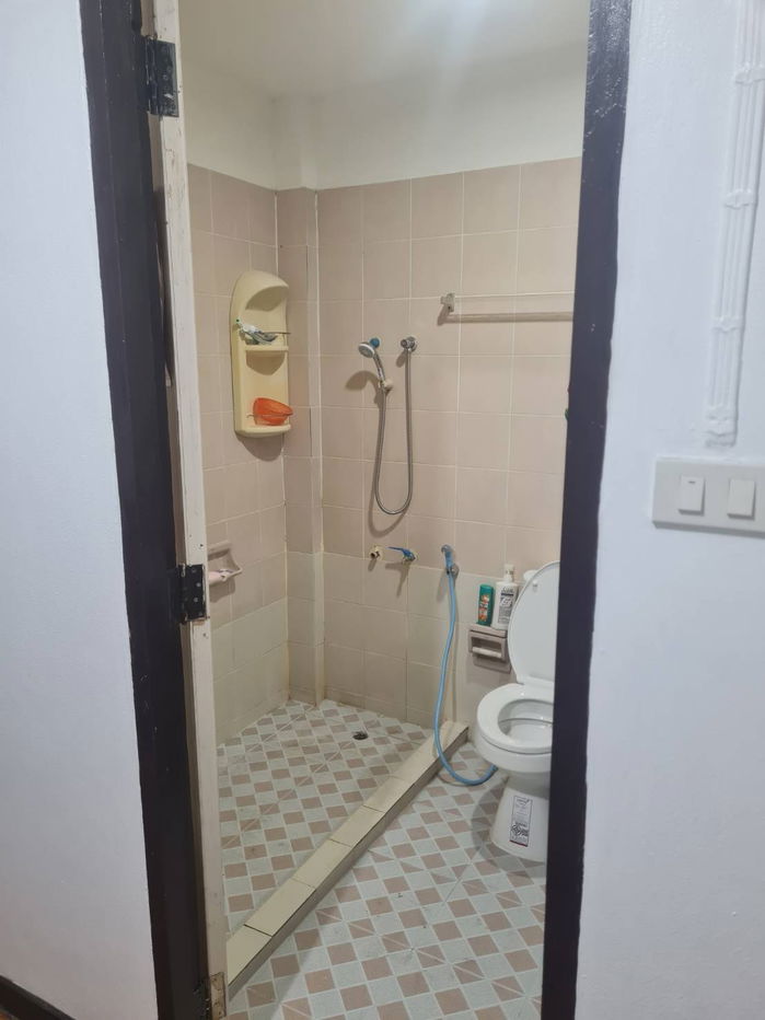 picture Selling below cost price, 3-storey townhouse, Thanyakarn Village, Watcharapol, 1.6 MB. - 25/28