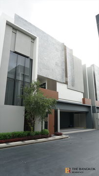Bugaan Krungthep Kreetha, complete facilities