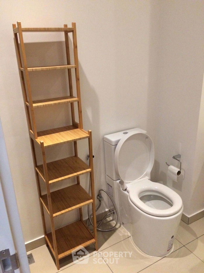 picture 1-BR Condo at The Lofts Ekkamai near BTS Ekkamai (ID 1034957) - 10/14