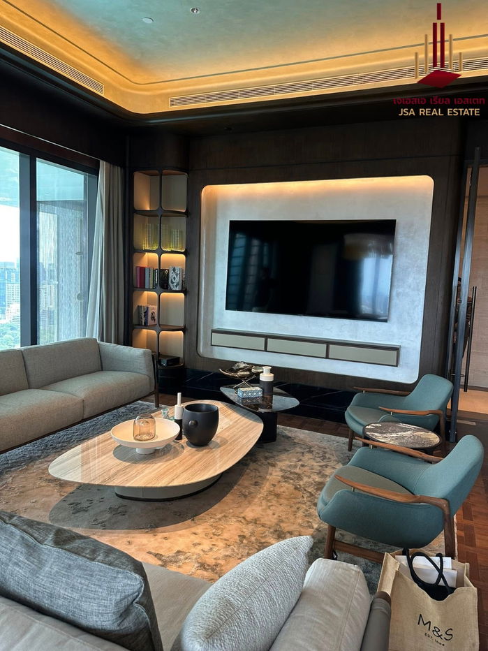 picture ✨ For Rent: One89 Wireless Condo ✨   💰 Only 400,000 THB/month - 1/9