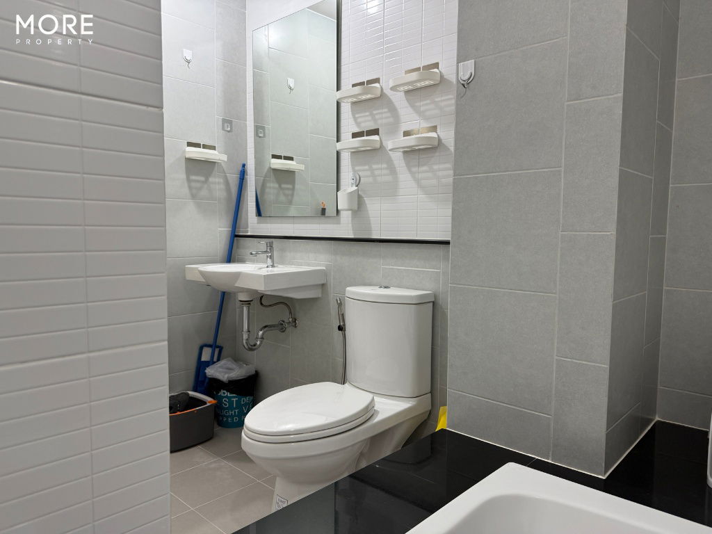 picture   For Rent: Excent Condo, 2 Bedrooms, 3 Bathrooms, 55 sq.m., 21st Floor, Next to Central Chiang Mai (ID:581CR) - 30/41